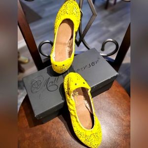 Matt Bernson Waverly Laser Leather Flats size 7.5 NIB